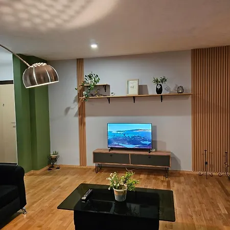 Citycenter Panorama Suite - Free Garage Parking Skopje